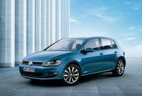 2013年6月日本デビューした新型VW「Golf TSI Highline」。ダウンサイジングコンセプトの1.4リッターターボエンジンを搭載する。