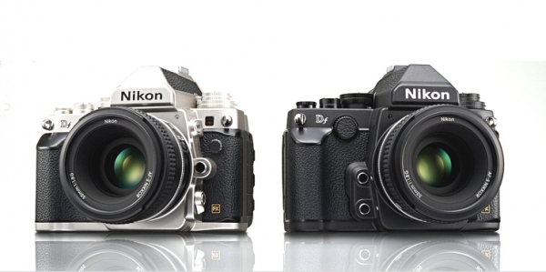 70年代のニコンの銀塩一眼レフ「F」を思わせるコンパクトなデジタル一眼レフ「Nikon Df」。市場価格はボディだけで25～27万円前後だ。