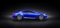 トヨタ自動車が2014年北米国際自動車ショーに出展する新型高性能クーペ「LEXUS RC F」（写真提供：トヨタ自動車）