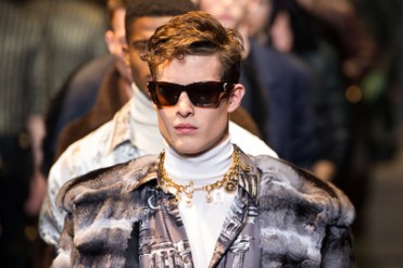 ヴェルサーチ 2014-15年秋冬メンズコレクション - 破天荒なウエスタン・バイカー