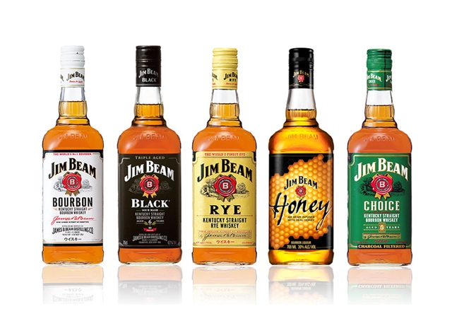 サントリーが買収したビーム社の代表ブランド「ジンビーム」ウイスキーラインアップ。
