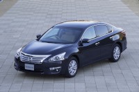 日産自動車が2月5日にフルモデルチェンジして発売する新型「ティアナ」（写真提供：日産自動車）