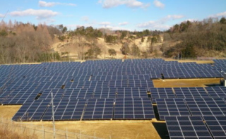 グリーン・コミュニティの実現を目指し、国内外でメガソーラー発電所の開発に注力する日本アジアグループ＜３７５１＞傘下のＪＡＧ国際エナジーは、このたび栃木県那珂川町で民間所有の遊休地約５５，１７３平方メートルを活用した・・・。