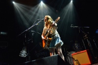 片平里菜 3F席まで大合唱のツアー初日「東北にも遊びに来てもらいたい」