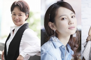 女優キム・ヨンエ、ユン・スンア、キム・ソウンが、現所属事務所であるファンタジオと再契約を締結したことが分かった。