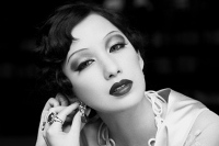 中島美嘉 松田美由紀による等身大写真展に登場 ポスターにも