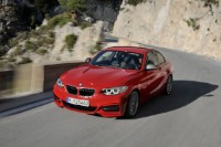 ビー・エム・ダブリューが26日発売したプレミアムコンパクトモデル「ニューBMW M235iクーペ」