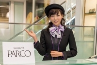吉木りさ 久々の生歌披露＆渋谷PARCO制服姿で握手