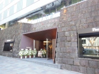 「ポール・スチュアート」東京・表参道店33年ぶりの全面改装　女性客取り込みも