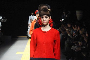 ハハ 2014-15年秋冬コレクション - ユニバーサルデザインで誰もが服を楽しめるように