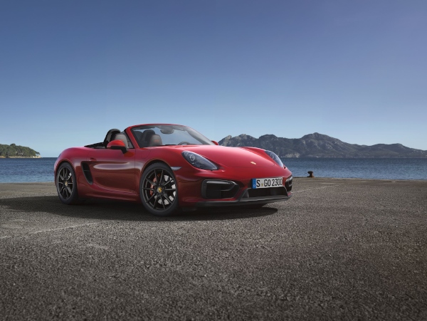 ポルシェ ジャパンが4月3日から予約受注を開始する「ボクスターGTS」