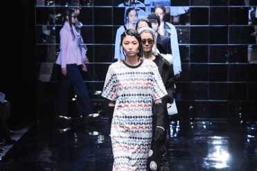 フリーマドンナ 2014-15年秋冬コレクション - 冬のレインボーと不完全な少女の魅力