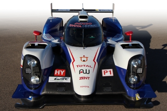 トヨタの新型ハイブリッド・レーシングカー「TS040 HYBRID」