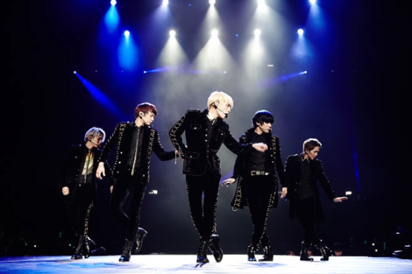 SHINeeがメキシコでの初の単独コンサートを大成功させた。写真＝SMエンターテインメント