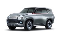 三菱自動車が北京国際モーターショーに出品するコンセプトカー「MITSUBISHI Concept XR-PHEV」