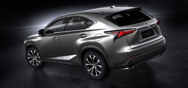 トヨタが第13回北京モーターショーに出品する新型コンパクトクロスオーバーSUV「NX200t」