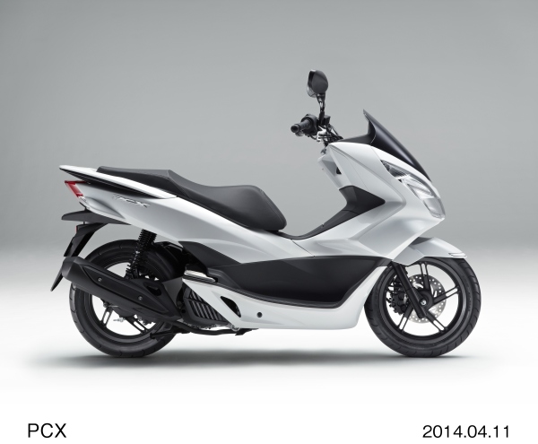 ホンダがフルモデルチェンジして5月16日に発売するスクーター「PCX」