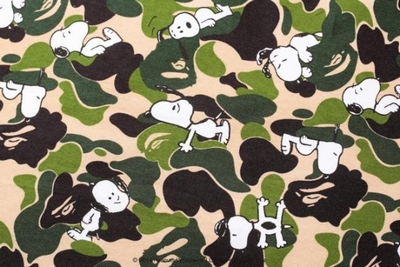 「ア ベイシング エイプ®(A BATHING APE®)」がスヌーピーとコラボ