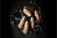 「レブロン(REVLON)」から発売される2014年夏ネイル