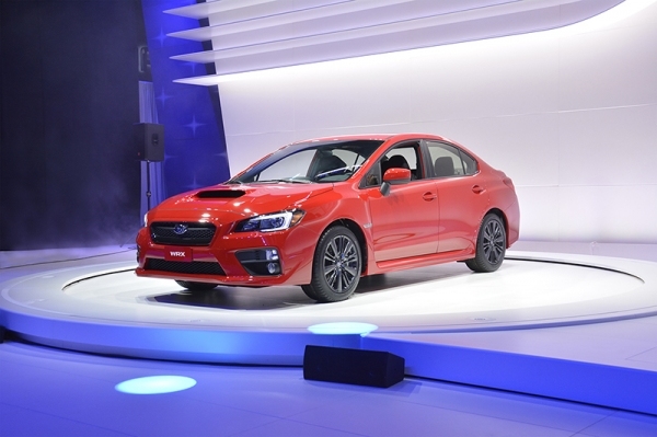 米国の道路安全保険協会（IIHS）が行う2014年安全性評価において、「TSP(トップセイフティピック)」を受賞したスバルの「WRX」