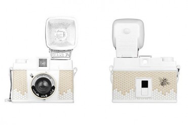 ロモグラフィーからミツバチをイメージしたカメラ「Diana F + HoneyComb」が発売