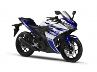 「YZF-R25」(インドネシア仕様)カラーはブルー&ホワイト、ブラック、レッドの3色。