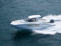 景気回復傾向と共に、新艇登録数が増加しているフィッシングボート。ヤマハ発動機は今夏、釣り機能を高めた27フィートのスタイリッシュなフィッシングボート「YFR」を新発売する。