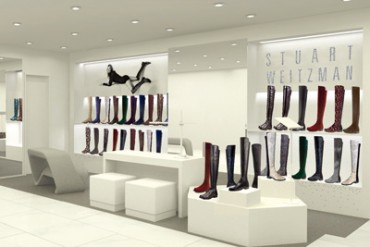スチュアート ワイツマン、伊勢丹新宿でスワロフスキーとの限定コラボショップオープン