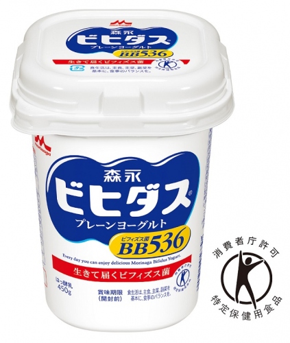 ドトールコーヒーは、森永乳業との共同販促活動の第2弾として、「フローズンマンゴー〜ヨーグルト＆アセロラ・クランベリー」を3日から夏季限定で販売する。