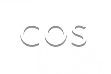 COS(コス)が日本初上陸 - 東京・青山に店舗オープン