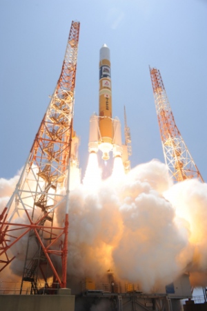 三菱重工、ロケット打ち上げ事業について説明　スペースX社との対抗にも意欲（Image credit: JAXA）