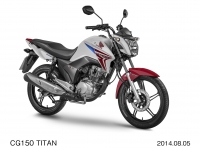 ホンダのブラジル生産販売子会社モトホンダ・ダ・アマゾニア・リミターダ(HDA)が二輪車累計生産台数2,000万台を達成した。写真は2,000万台目の車両となった新型「CG150 TITAN」(写真提供:ホンダ) ホンダのブラジル生産販売子会社モトホンダ・ダ・アマゾニア・リミターダ(HDA)が二輪車累計生産台数2,000万台を達成した。写真は2,000万台目の車両となった新型「CG150 TITAN」(写真提供:ホンダ)