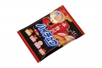 森永製菓は、贅沢な味わいをした「ハイチュウ」を詰め合わせた『赤い贅沢ハイチュウアソート』を8月5日に期間限定で販売開始した。