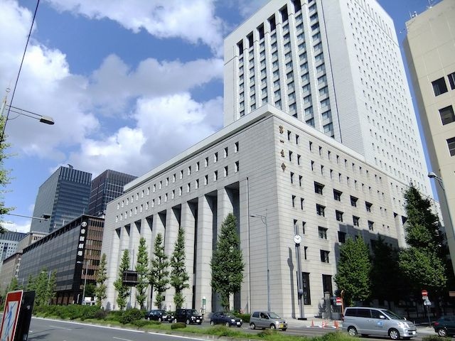 第一生命は他の生保に先駆け、いちはやく株式会社化を果たした。市場の目にさらすことによって経営の透明性が高まり、経営内容のディスクロージャーの充実も期待できるようになったことで、存在感を増している。