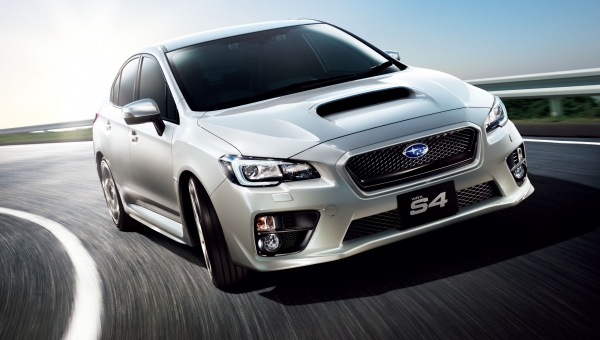 富士重工業が25日に発売した新型スポーツセダン「WRX S4」（写真提供：富士重工業）