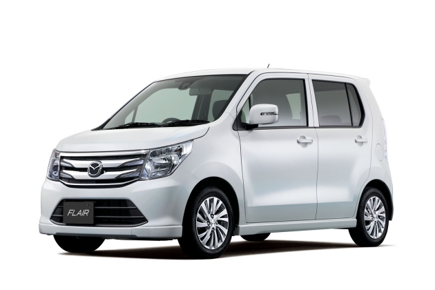 マツダが28日にマイナーチェンジして発売した軽自動車「マツダ フレア」