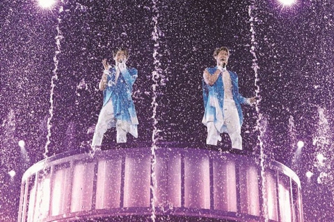 8月27日に日本で発売された東方神起のライブDVD 『東方神起LIVE TOUR 2014 TREE』が、9月8日付けのオリコンウィークリーDVD総合チャートでトップとなった。写真＝SMエンターテインメント