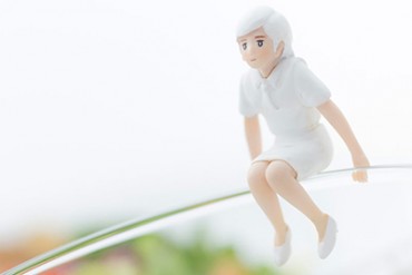 坂上忍×コップのフチ子、真っ白な「潔癖のフチ子」が登場