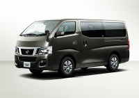日産自動車は三菱ふそうトラック・バスに海外市場向けの商用バン「NV350 アーバン」（日本向け車名:NV350キャラバン）をOEM供給する。写真は、NV350キャラバン。