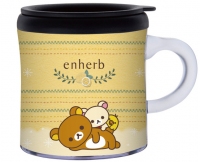 ハーブ専門店の「enherb」は、リラックマをパッケージに起用したオリジナル商品を31日から数量限定で販売する。