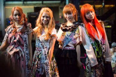タンバリン 2015年春夏コレクション - スキャンダルとのコラボでショー開催