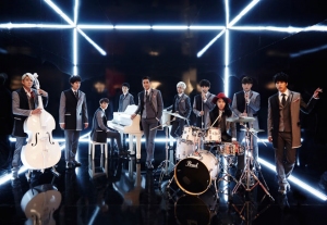 SUPER JUNIORが『THIS IS LOVE』のミュージックビデオ(以下、MV)に続いて27日、『Evanesce』のMVを公開した。写真：SMエンターテインメント