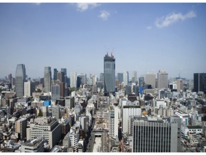 東京では2020年のオリンピックまでにさまざまなインフラ整備が実施される。写真は「虎ノ門ヒルズ」周辺のビジネス街 東京では2020年のオリンピックまでにさまざまなインフラ整備が実施される。写真は「虎ノ門ヒルズ」周辺のビジネス街