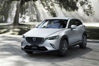 2015年の春に日本で発売する予定の新型マツダ「CX-3」、デミオをベースに開発したコンパクトなSUVだ