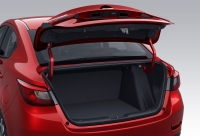 マツダは、今月28日から開催される「タイ国際モーターエキスポ2014」で新型「Mazda2(日本名デミオ)」のセダンを世界初公開する（写真提供：マツダ）