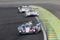 トヨタ・レーシングは、11月30日に開催された「FIA世界耐久選手権シリーズ(WEC)第6戦サンパウロ6時間レース」にて、2位、4位でフィニッシュした（写真提供：トヨタ自動車）