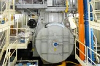 IHIグループのディーゼルユナイテッドは、トルコの造船所「Besiktas Gemil Insa A.S.」が建造するアスファルトタンカー向けに、混合・希薄燃焼式による低速2ストローク デュアルフュエルエンジン「X-DF」を受注した（写真：ディーゼルユナイテッドの発表資料より）