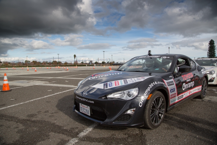 サーキットで使用されたFR-S 3(写真提供：トヨタ自動車)