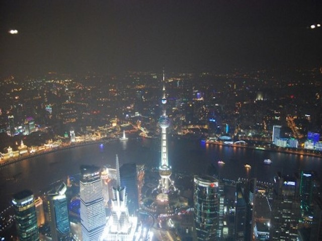 中国は11月の製造業購買担当者指数(製造業PMI)を発表した。前月10月の50.8と比べて11月は50.3と落ち込んだ模様である。景気拡大を意味する50の指数は上回っているもののここでいったん経済成長に足止めをくったようだ。