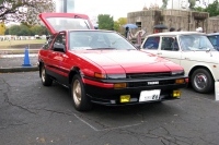 「頭文字D」では“白&黒”ツートーンのAE86トレノがドリフトを決めていたが、この“赤&黒”のトレノも人気だった。写真のモデルは完全にオリジナル仕様の極めて美しい状態のトレノGTリミテッド